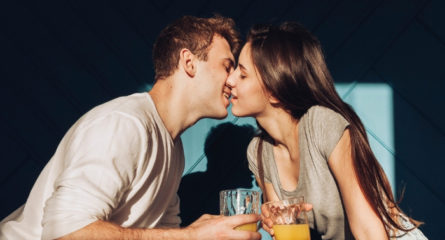 cuplurile-fericite-relatie-internet