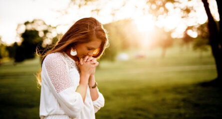 dumnezeu-nu-intarzie-niciodata