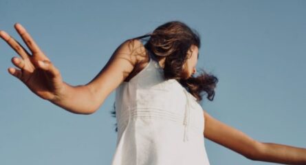 cand-cineva-te-minte