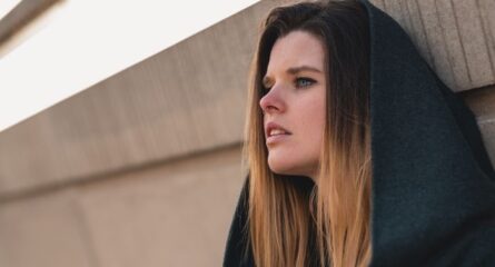 oameni-furiosi-nefericiti