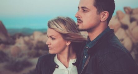 manipulare-relatii