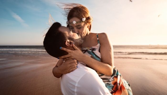 alaturi-de-persoana-potrivita-sunt-fericita