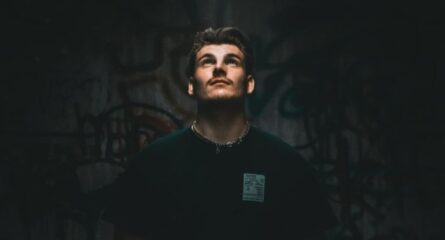 oameni-puternici-emotional