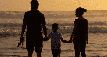 adulti-care-stiu-sa-iubeasca