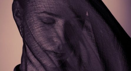 semne-persoana-perfida-ascunse