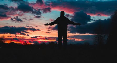 univers-semne-abundenta-in-viata-ta