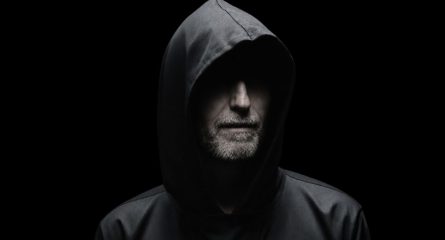 cum-sa-recunosti-un-manipulator